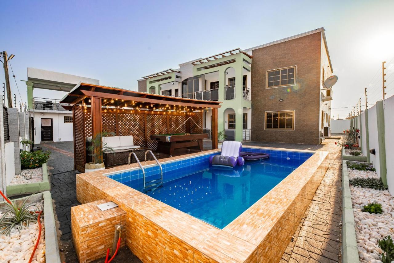 Cloud9 Luxury Apartments Accra Esterno foto