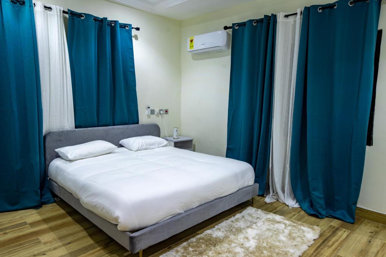Cloud9 Luxury Apartments Accra Esterno foto