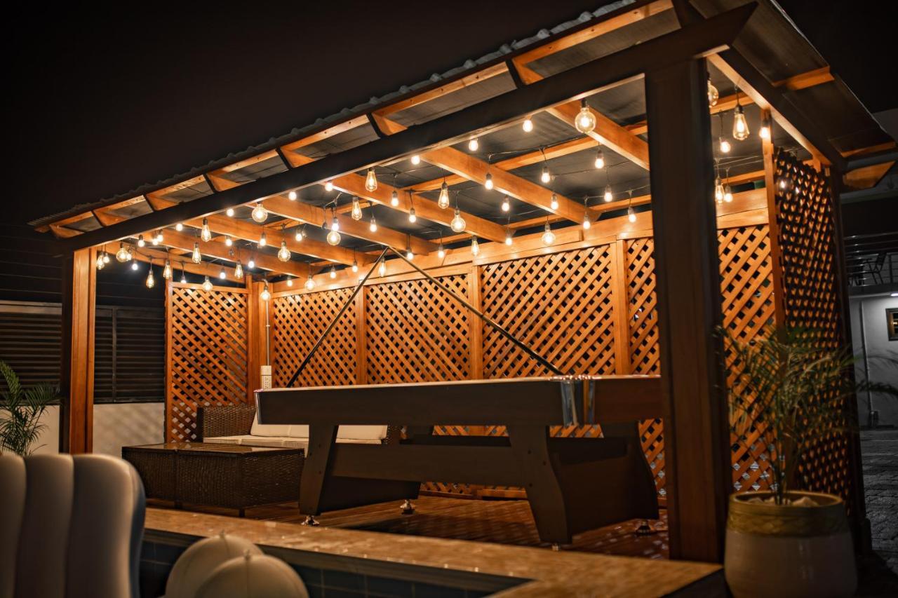 Cloud9 Luxury Apartments Accra Esterno foto