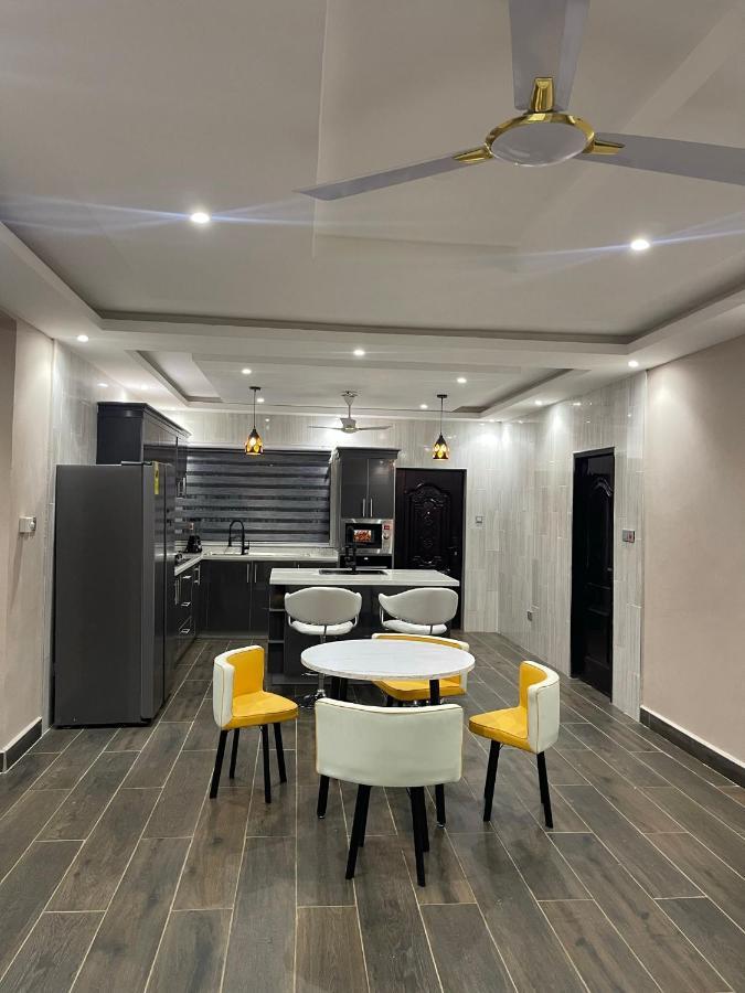 Cloud9 Luxury Apartments Accra Esterno foto