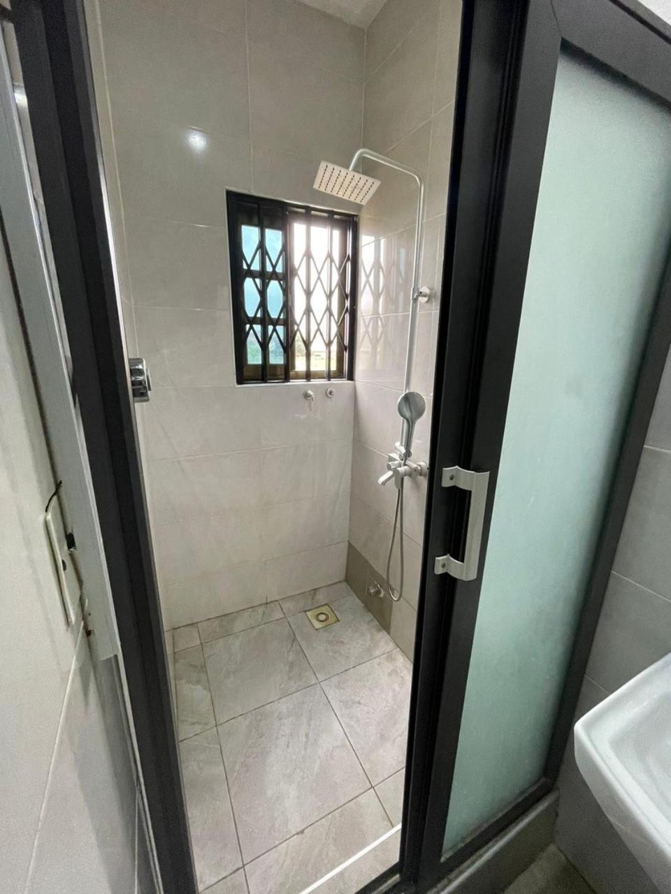 Cloud9 Luxury Apartments Accra Esterno foto